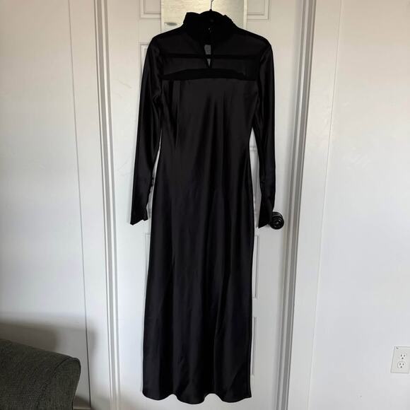 Daska Black Satin-Mesh Maxi Dress - Picture 6 of 10